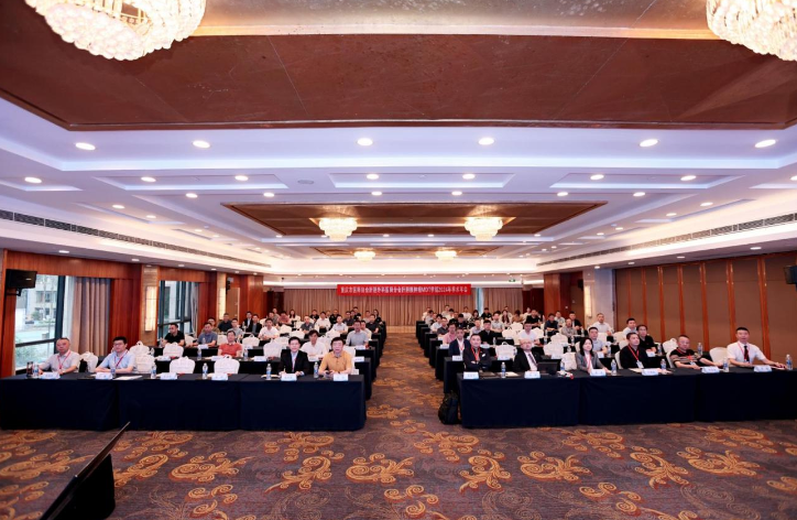 㶫ĻЭwww.yaxin868.comҵָ